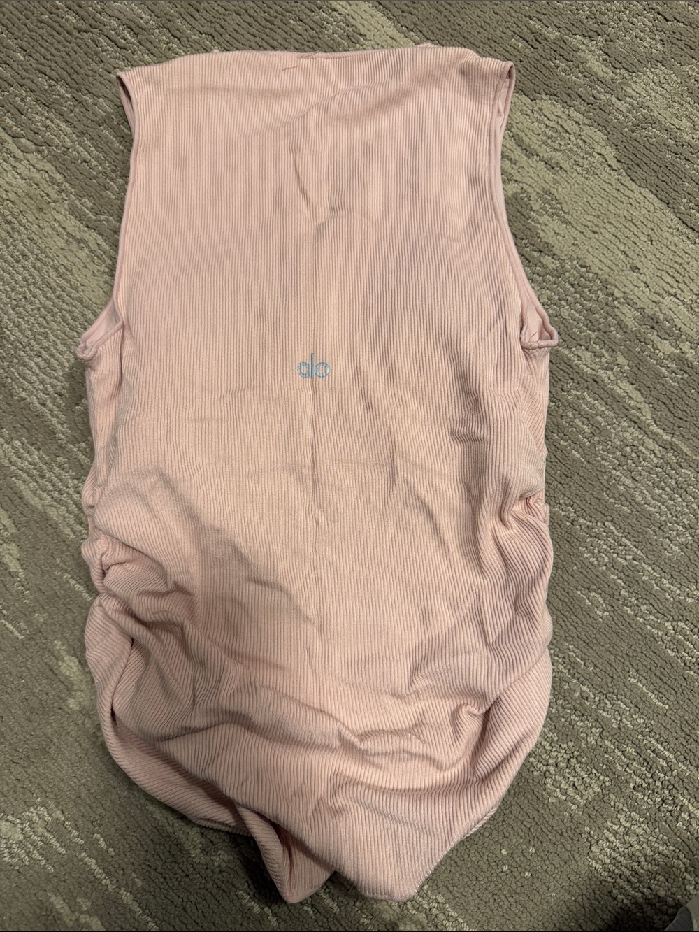 ALO Yoga Women’s Blush Pink Ribbed